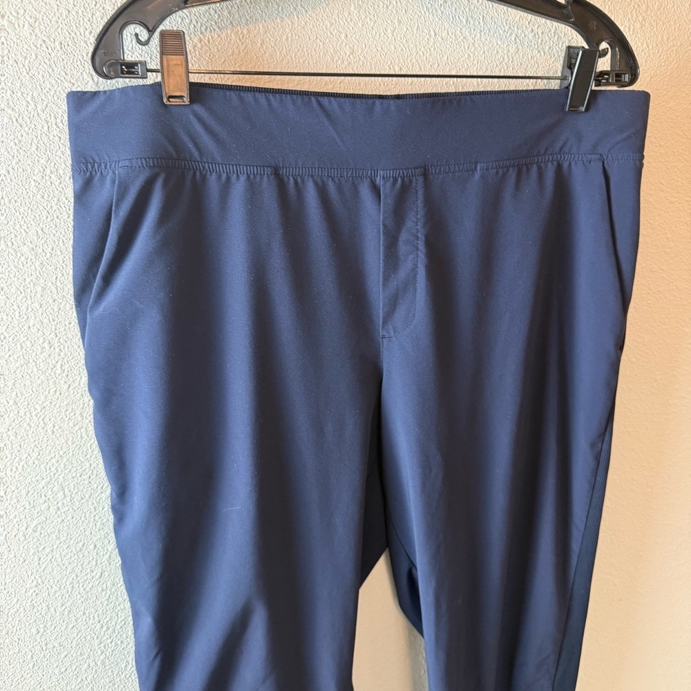 Athleta Brooklyn Ankle Pants Navy Blue Active Athleisure Casual Women 14 Petite - Picture 3 of 10